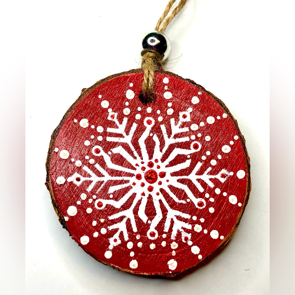 Handpainted Wood Slice Ornament – Snowflake, Christmas Season Decor